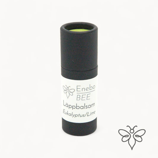 EneboBee läppbalsam Eukalyptus & Lime i svart pappstift – naturligt och handgjort.