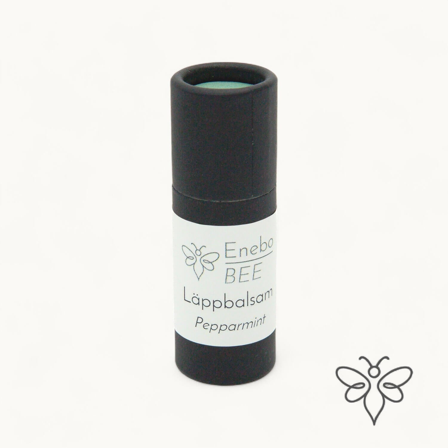 EneboBee läppbalsam Pepparmint i svart pappstift – naturligt och handgjort.