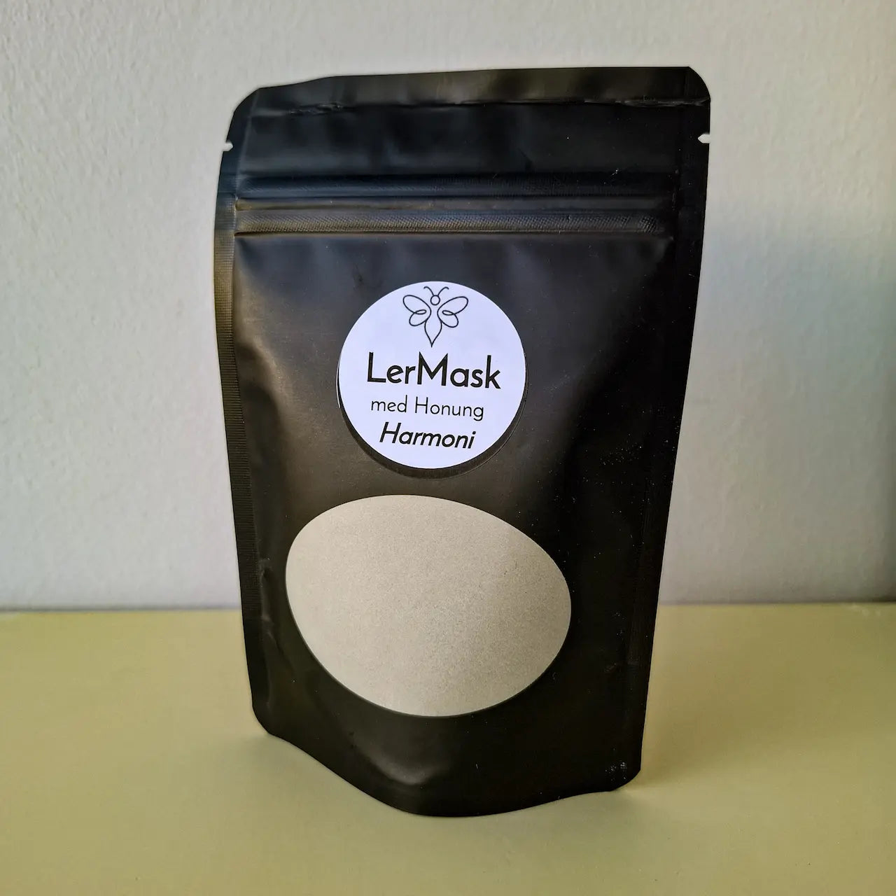 Lermask med honung Harmoni från EneboBee i svart påse